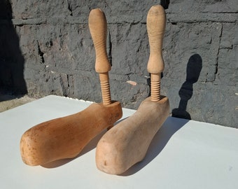 Holzschuhspanner Paar mit Schraubgriffen