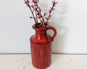 Carstens pitcher vase red, fat lava vase handled, mcm red vase, Reptile glazed vase, Scandinavian vase