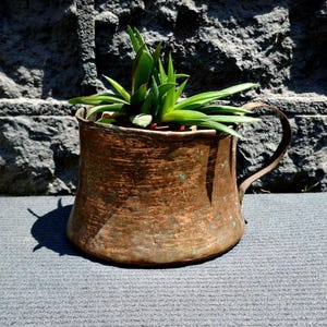 Antique copper pot, copper planter outdoor, French country container copper, old copper mug