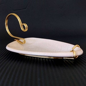 Peanuts offering bowl, white crackled ceramic and brass offering bowl, mcm empty pockets dish, Hollywood Regency bowl