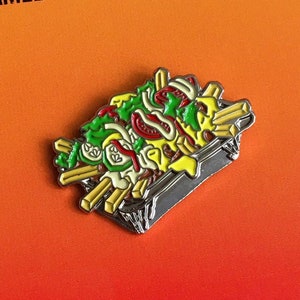 Delicious Delights of Rotterdam: Kapsalon Enamel Pin Wearable Culinary Icon image 2