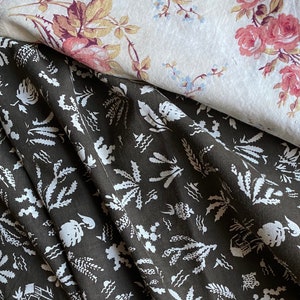 Stunning Antique c1920s French unusual ditsy floral fabric tissu new old stock 30”/36”