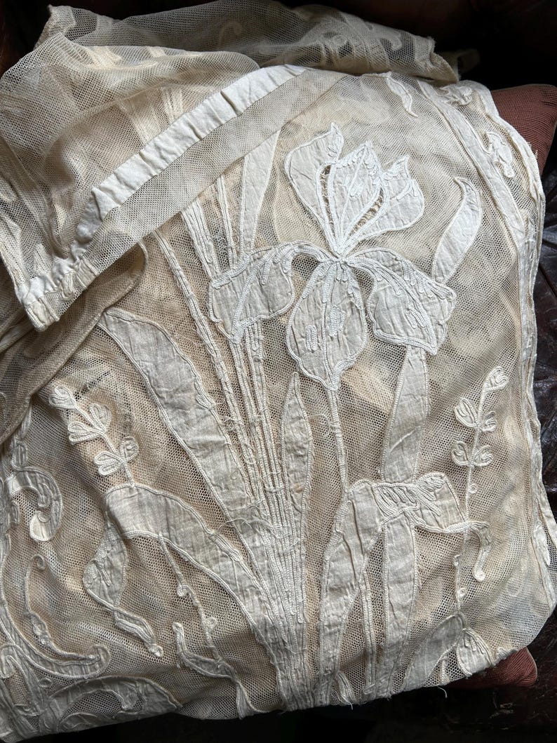 Antique C1910 Art Nouveau Toile Chateau Design Hand Made Embroidered