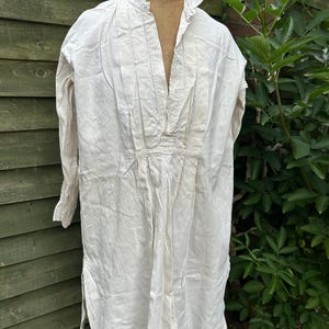Antique French Linen Chemise: c1890s Homespun Smock Shirt, Monogram JQ (40 inch Chest)