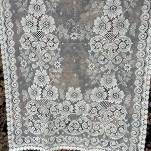 Scottish Cotton Lace Curtain Panel: Heritage Cottage Style 35”/ 40”