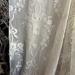 Laura ashley home - Etsy 日本