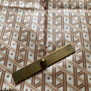 Trellis vintage highend fabric glazed chintz  tissu 50”/37” patchwork project