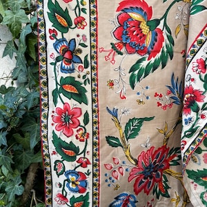 Jacobean Tree of Life Toile Fabric Panel: Vintage Linen Cotton (25”/30”)