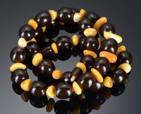 Amazing Vintage rare Russian Amber necklace CHERRY