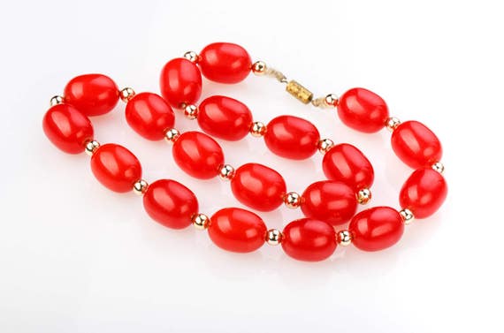 Vintage Bakelite Cherry Necklace Red Cherry Amber Beads 46 Gr Etsy