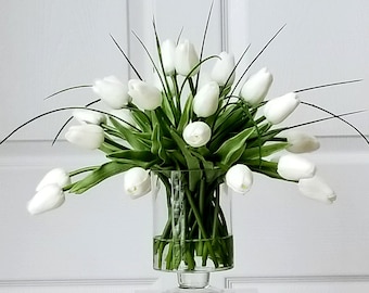 Centro de mesa de flores blancas de tacto real-Tulipanes blancos Arreglo de mesa de primavera-Tulipanes de tacto real-Centro de mesa de tulipanes crema