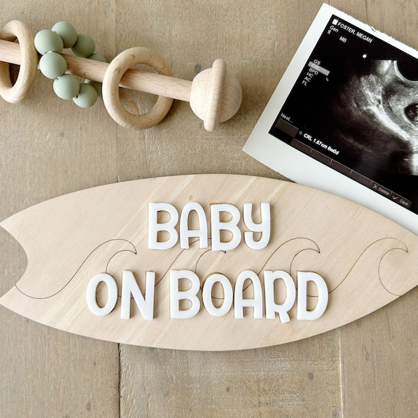 Baby on Board pregnancy announcement, surfing pregnancy announcement photo prop, Hawaii pregnancy announcement, surf theme pregnancy