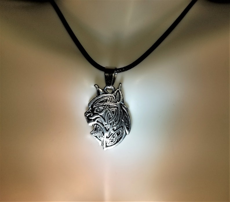 Celtic Lynx Pendant Necklace Celtic Knot Lynx Jewelry Etsy