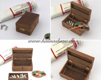 Miniature Water Color Paintbox 1:12 inclusive palette, tubes etc.