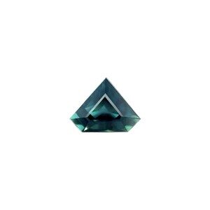 UNIQUE 1.07ct GIA CERTIFIED shield cut sapphire untreated green blue australian