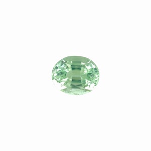 0.83ct NATURAL Light MINT Green Tourmaline Oval Cut 6x5mm Gem VS