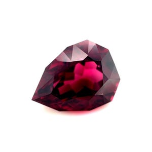 3.79ct NATURAL Vivid Pink Purple Rhodolite Garnet FANCY Pear Cut 10.5x7.7mm VVS