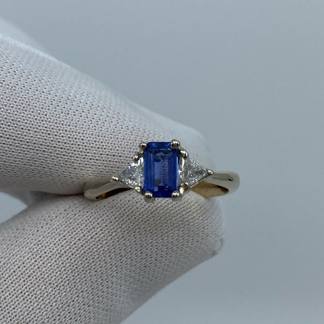Ceylon Blue Sapphire and Diamond Trillion 3 Stone 18k White - Etsy UK