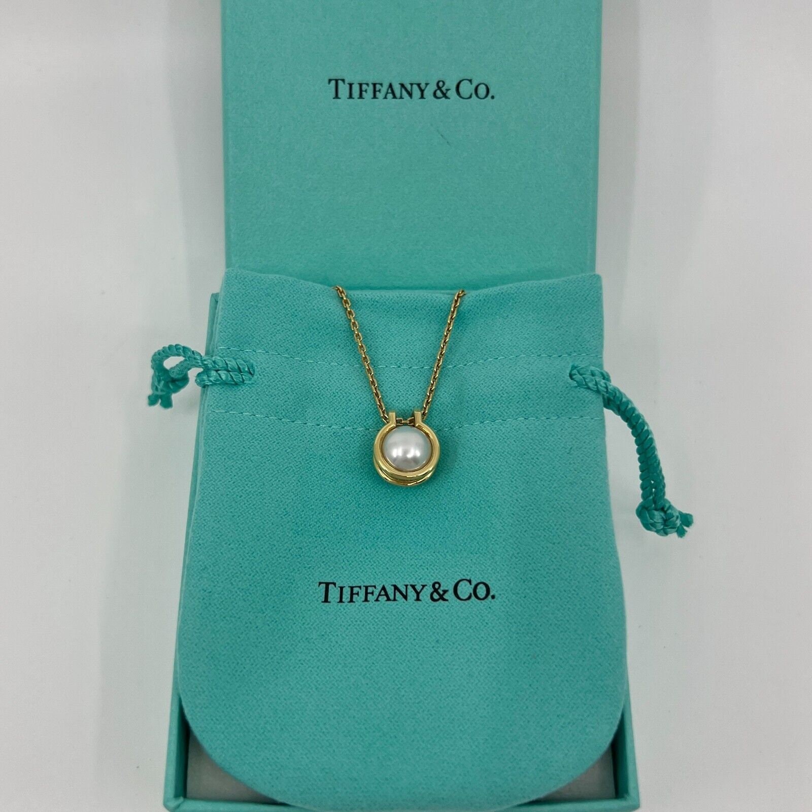 Rare Tiffany & Co. Hardwear White Freshwater Pearl 18k