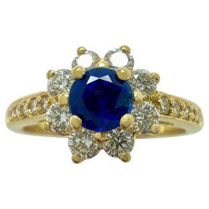 Tiffany & Co. Cornflower Blue Round Sapphire Diamond Flower 18k Yellow Gold Ring