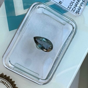 1.07ct UNHEATED Colour Change NATURAL Sapphire IGI certified pear teardrop cut