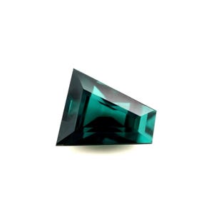 NATURAL 1.70ct Deep Green Blue INDICOLITE Tourmaline FANCY trapezoid 8x6.7mm vvs