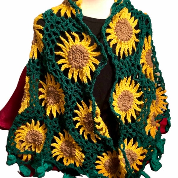 Crochet Sunflower Shawl with Daisy Variation