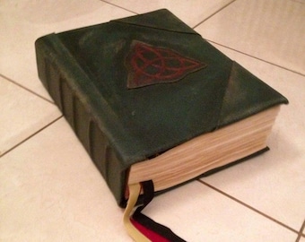 Book of Shadows Replica - New page style (in Greek, English, French or Italian)
