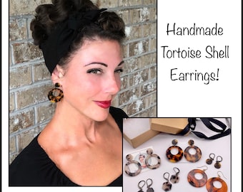 Pendientes colgantes de carey hechos a mano: estilo retro moderno