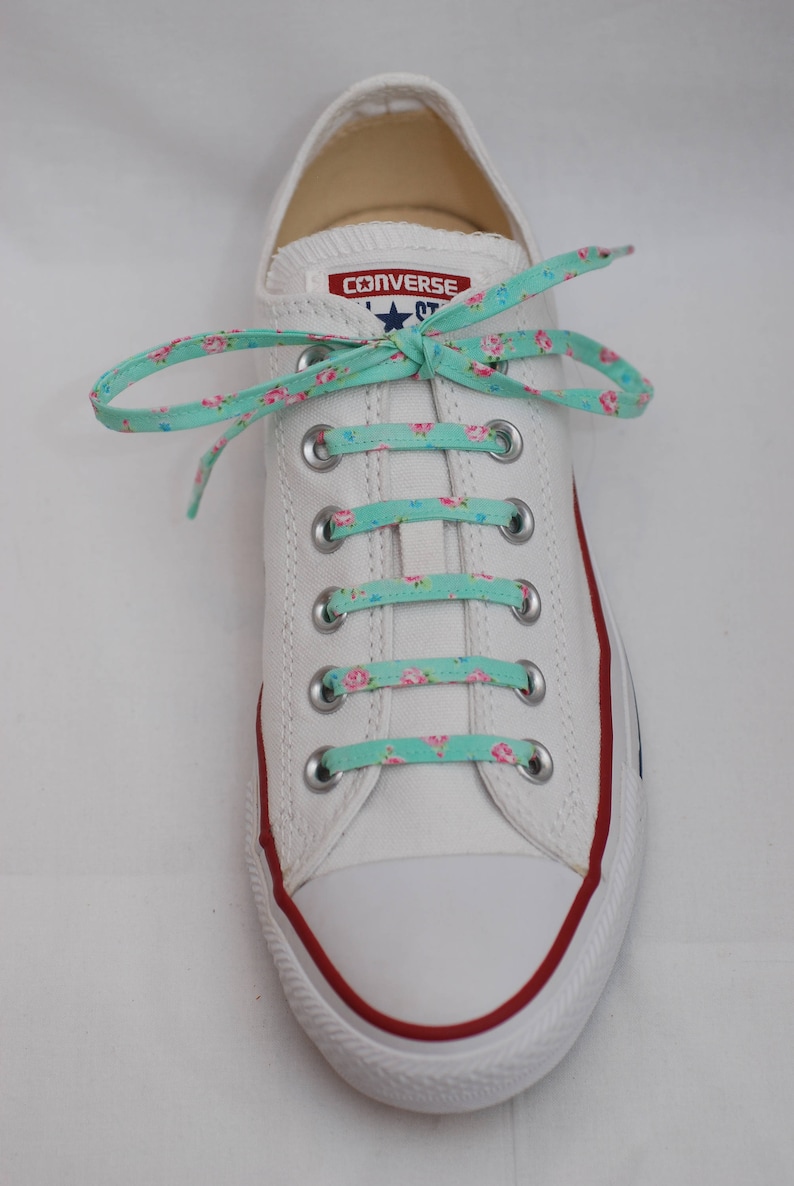 Vintage Flowers Mint and Pink Cotton Shoelaces