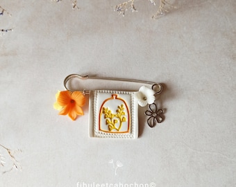 Broche céramique, épingle porcelaine, broche blanche et orange, broche fleurs, épingle à gilet, broche bohème