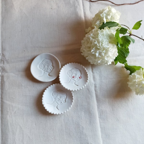 Coupelles Poétiques en Céramique Blanche pour la Fête des Mères, modèles au choix, porte  bijoux, vide poche