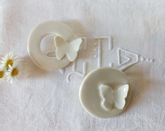 Broche céramique, broche porcelaine blanche, 2 modèles au choix, broche papillon, collection papillons, cadeau fête des mères