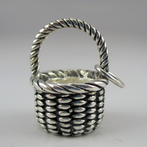 WOVEN BASKET, Basket Charm, Gold Basket, Apple Ba… - image 3