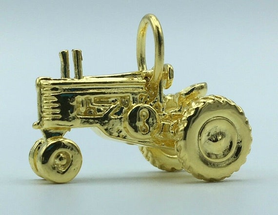 Vintage Jewelry Supply JHS301-3633 20PCS or 50PCS Farm Charm Antique Silver TRACTOR Charm Pendant 15X20mm Tibetan Silver Tone