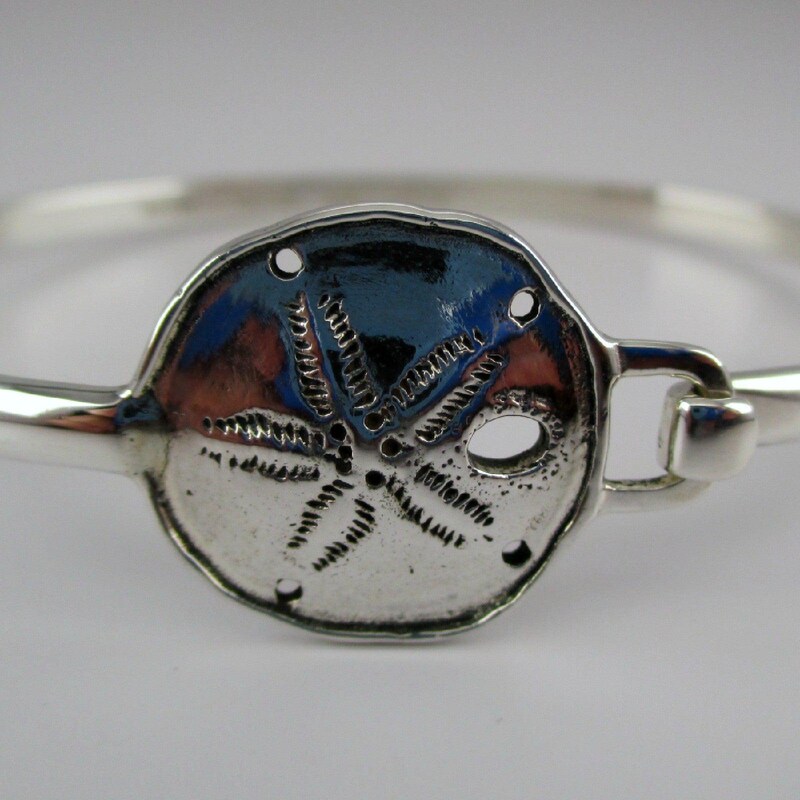 Sand Dollar Bracelet main image 0