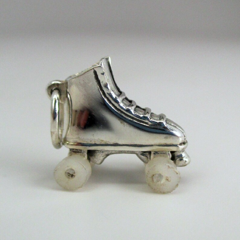 ROLLER SKATE Charms Silver Charms Roller Derby Gift Roller Etsy