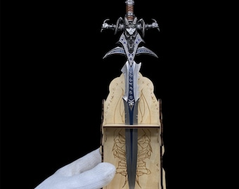 Frostmourne Sword Metal Replica Baphomet Head Sword Lich King Arthas Frostmourne Blunt Blade Prop Display Art 30CM/11.8" With Stand