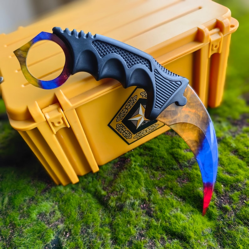 CSGO Gamma Loot Box Marble Fade Karambit Rare CSGO Skin Knife Trainer