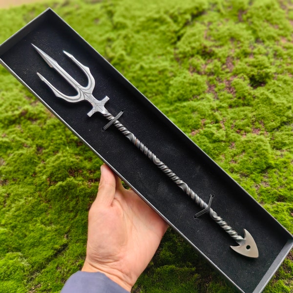 Hand-Forged Aquaman Trident Steel Small Replica Atlantis Trident  Mini Scale Collectiblade Crafts Sea God Harpoon Craft With Gift Box