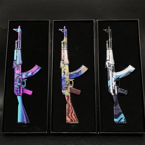 CSGO Game AK47 Neon Rider AK47 Case Geharde Vulcan Skin Model 1/6 Schaalmodel Mini Metal Replica Collection Art Gamer Gift 3-in-1-pack 3 AK Only