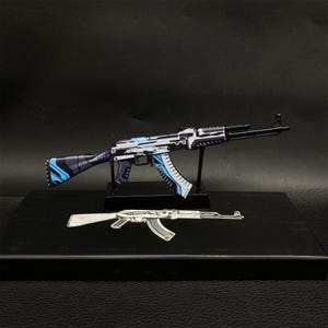 CSGO Game AK47 Neon Rider AK47 Case Geharde Vulcan Skin Model 1/6 Schaalmodel Mini Metal Replica Collection Art Gamer Gift 3-in-1-pack Vulcan & Metal Stand