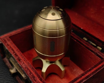 Mini Brass Bomb Spinning Handmade Torpedo Shape Spinning Fidget Spinner 6CM/2.3" Removable Assembly Brass Bomb Replica Military Hobby Gift