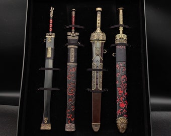 Metal Zhou Yu General Sword Xuanyuan Caocao Qinggang Sword Fengshen Xuanyuan Chinese Famous Sword 22CM/8.7&quot; Small Sword Replica 4 In 1 Pack