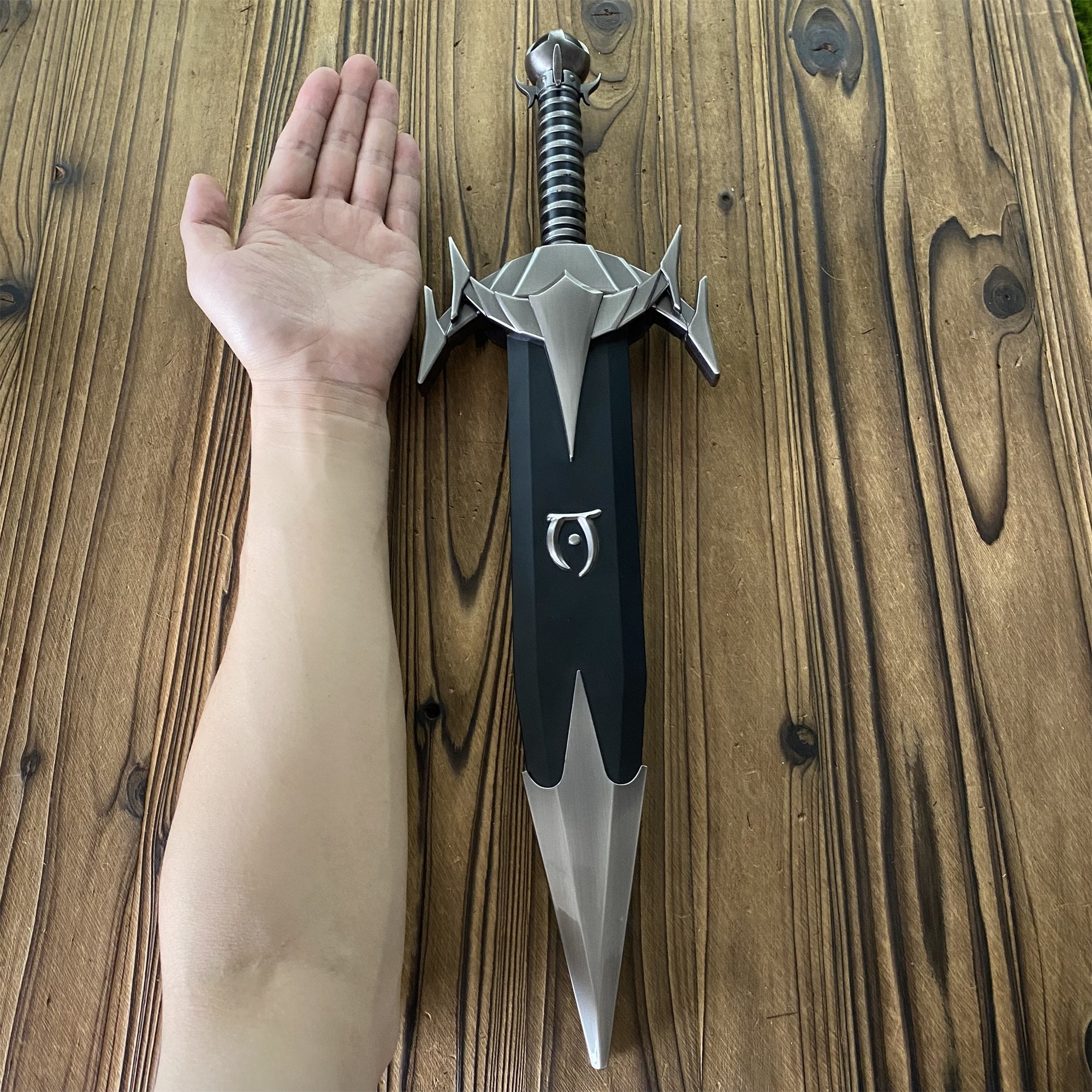 Handmade Oblivion Mehrunes Dagon Razor 45CM/17.7" Metal Skyrim Daedric Dagger Life-Size Dagon Dagger Blunt Replica Oblivion Cosplay Prop