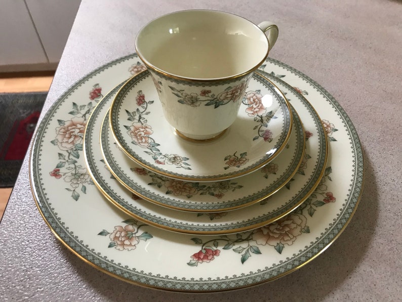 Minton Jasmine Pattern Complete Set Etsy