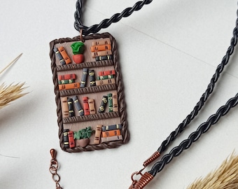 Brown Bookshelf Necklace, book jewelry, gift for teacher, librarian gift, polymer clay necklace, plant jewelry, original gift, book nerd