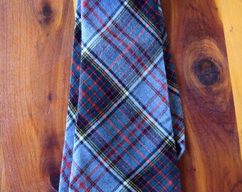 Mens Vintage Tartan Neck Tie Plaid by Burt Pulitzer Necktie Slim 1960/'s