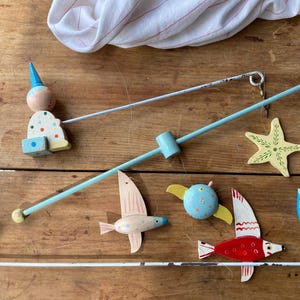Piezas y partes de Móvil vintage/móvil infantil/pez de madera/móvil de pesca/móvil bebé/móvil pescador/pez de madera.