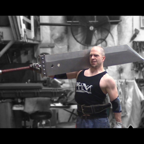 Buster Sword de Cloud Strife de Final Fantasy 7. Construcción hecha a mano, a gran escala, todo de acero (HECHO A PEDIDO)